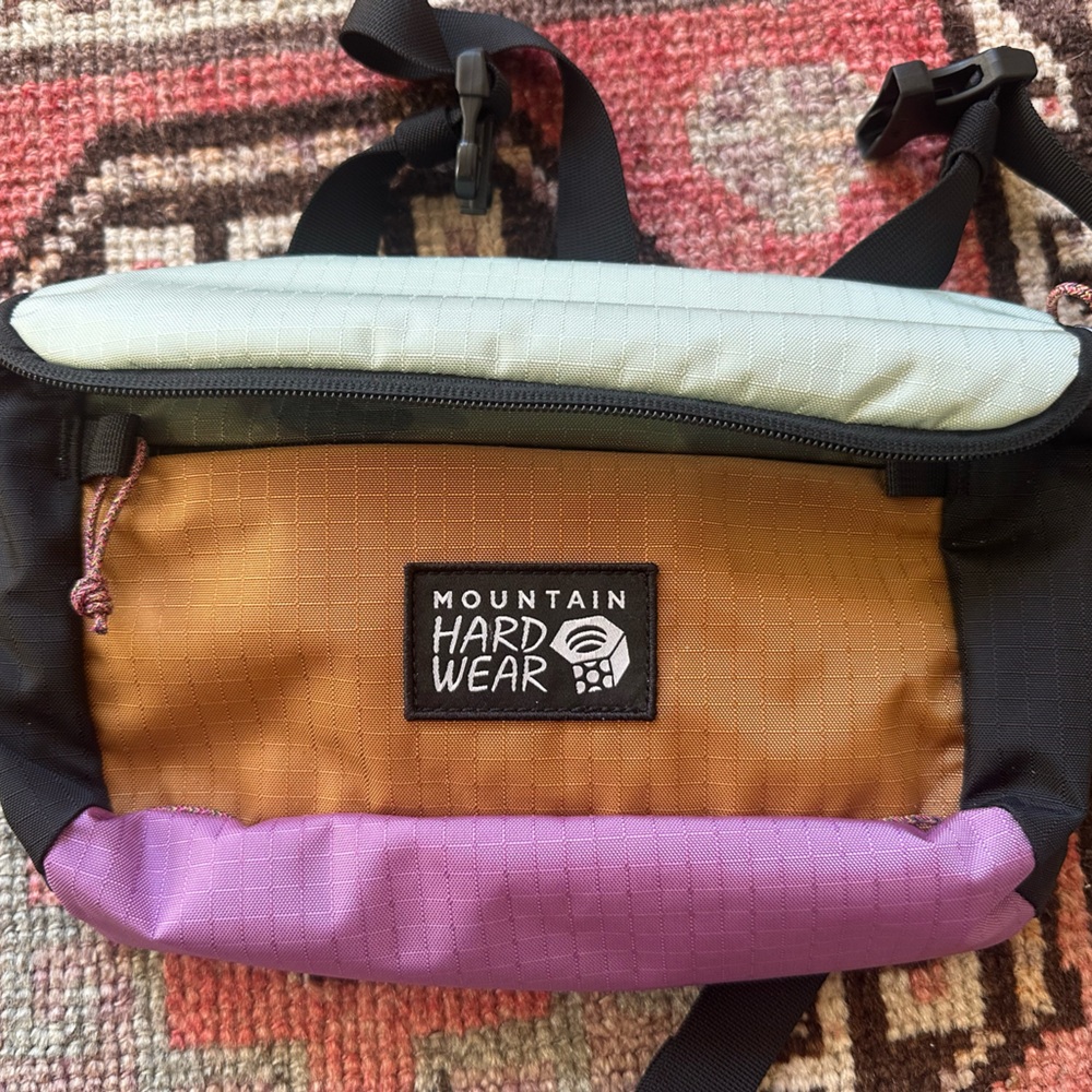 Mountain Hardwear Multicolor Camp 4 Hip Pack Waist Bag/Fanny Pack